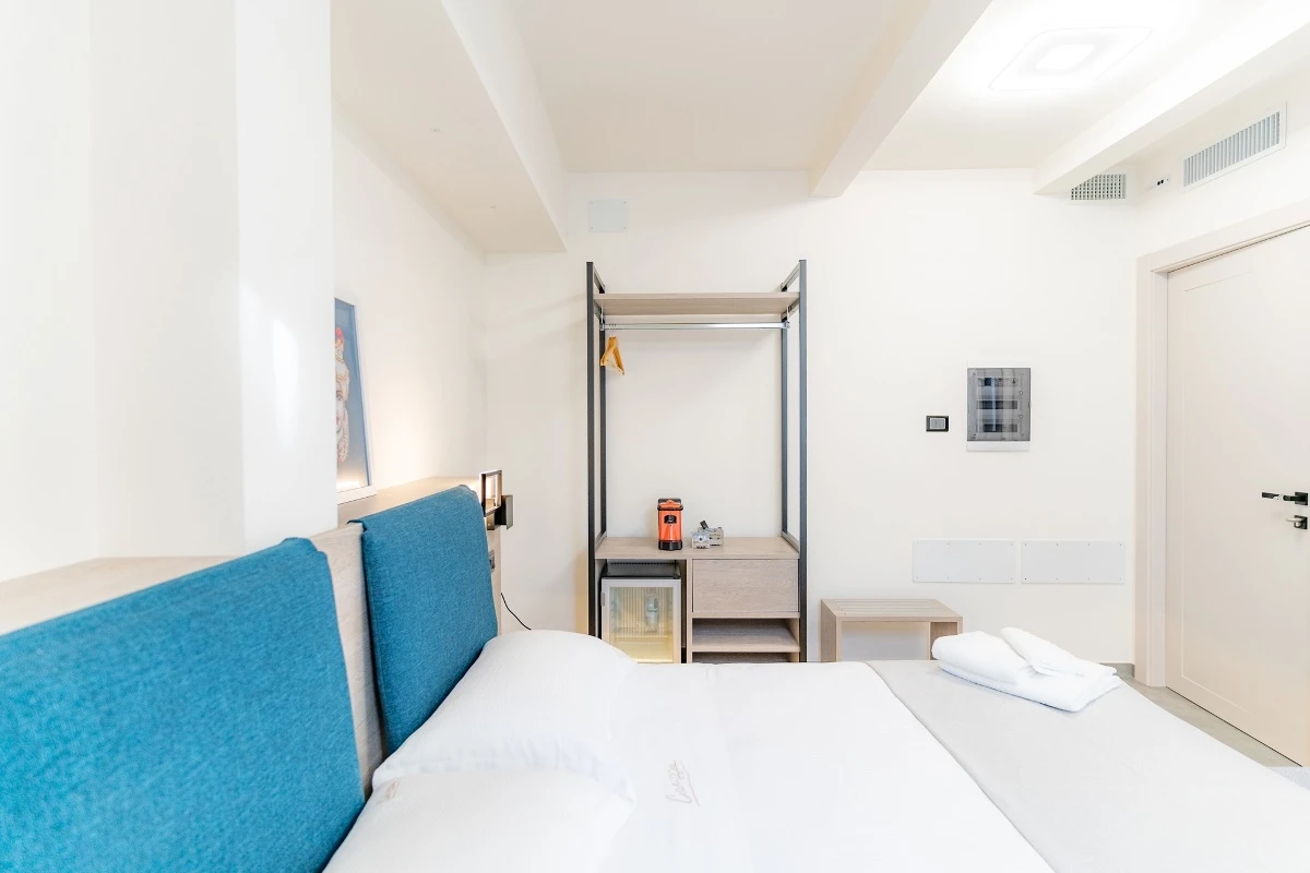Prince Room 7